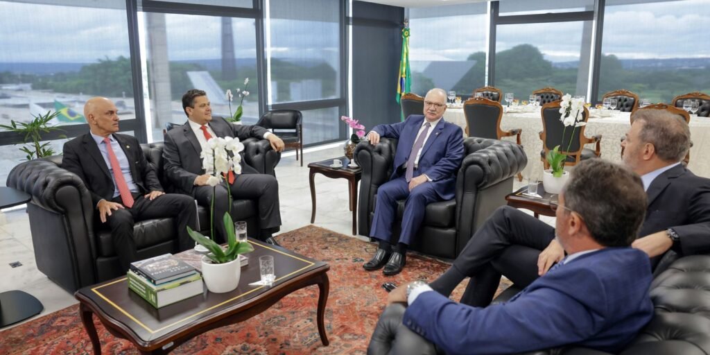 penduricalhos:-stf-e-congresso-fecham-acordo-para-regra-de-transicao