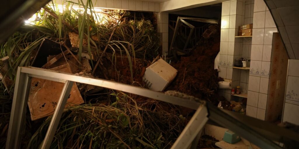 chuvas-fortes-deixam-64-mortos-em-juiz-de-fora-e-uba