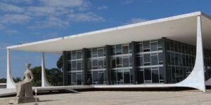 stf-tem-dois-votos-para-negar-novamente-prisao-domiciliar-de-bolsonaro