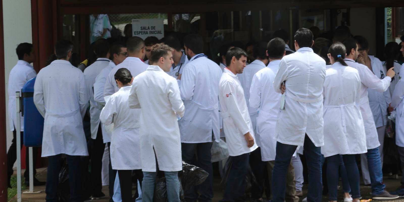 concurso-para-area-medica-de-hospitais-universitarios-sera-no-domingo