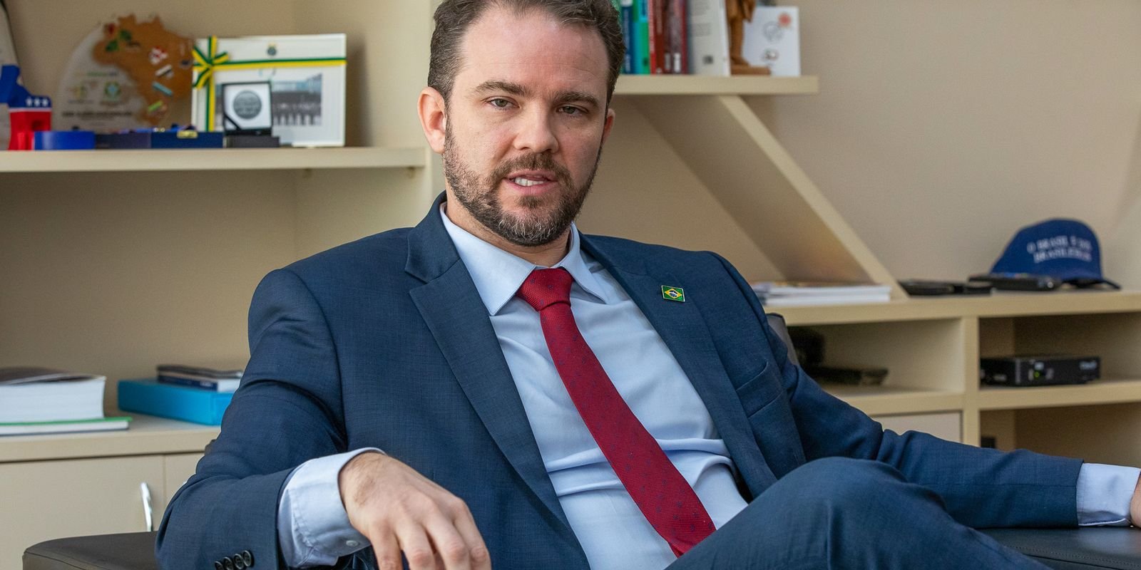 governo-avalia-uso-do-fgts-para-quitar-dividas,-diz-durigan