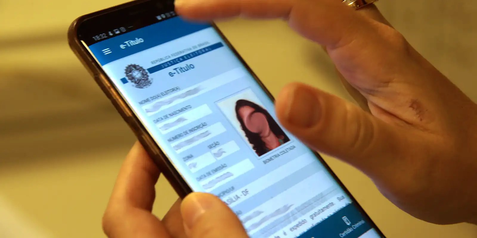 tre-rj-promove-mutirao-para-eleitores-regularizarem-titulo