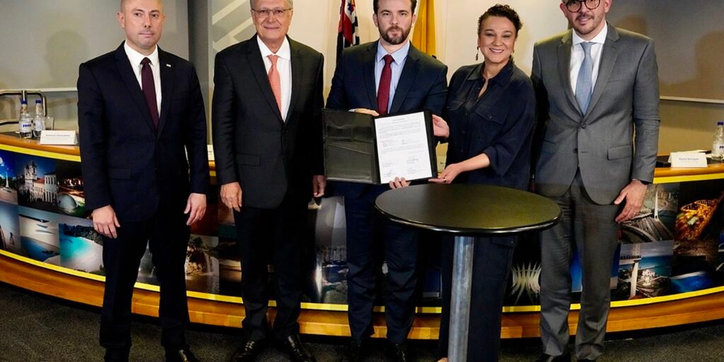 bb-concede-credito-para-participacao-de-sp-no-tunel-santos-guaruja