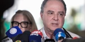 medico-diz-que-lula-retirou-lesao-e-deve-repousar-nos-proximos-dias