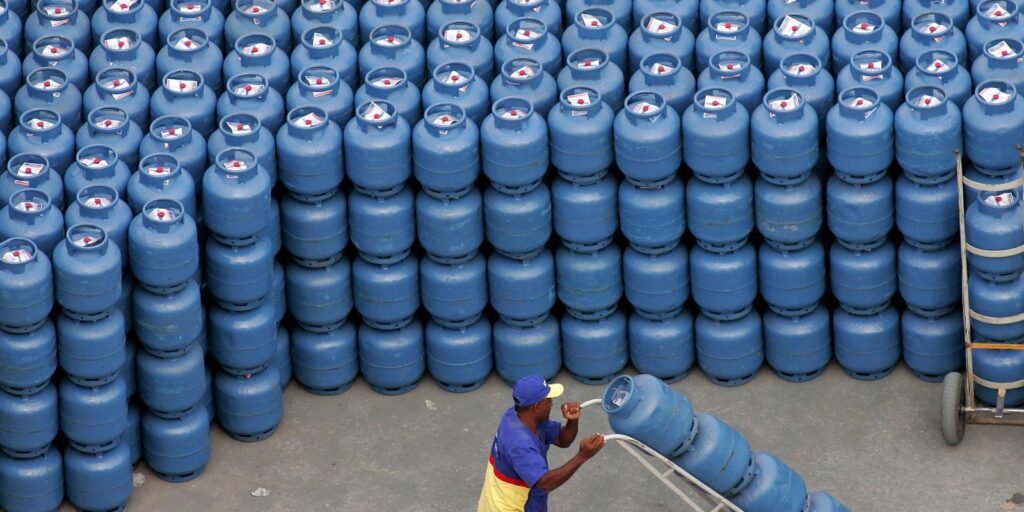 governo-libera-r$-330-milhoes-para-segurar-preco-do-gas-de-cozinha