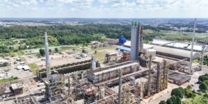 petrobras-volta-a-produzir-ureia-em-fabrica-de-fertilizante-no-parana