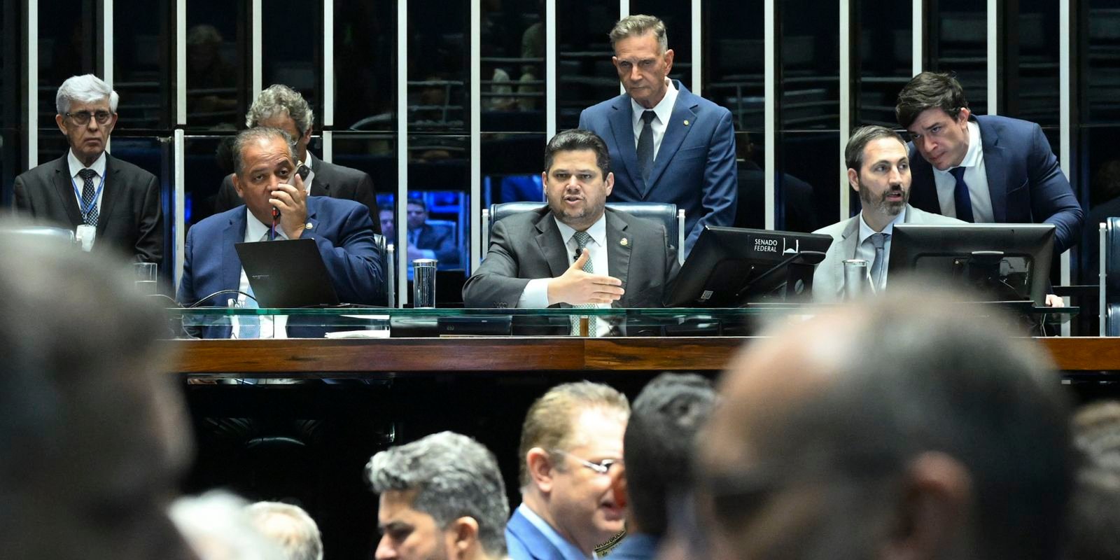 dosimetria:-alcolumbre-promulga-lei-que-beneficia-condenados-pelo-8/1