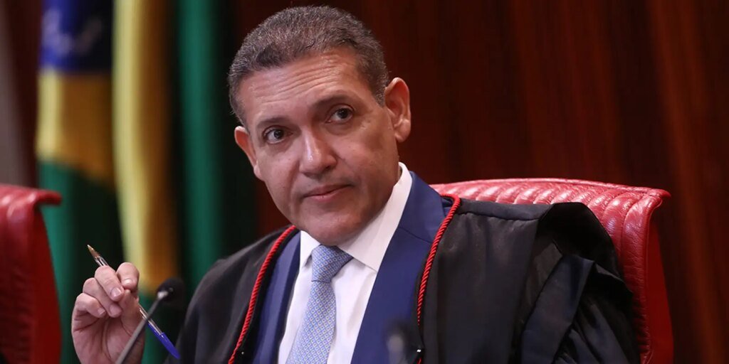 nunes-marques-toma-posse-na-presidencia-do-tse-e-vai-comandar-eleicoes
