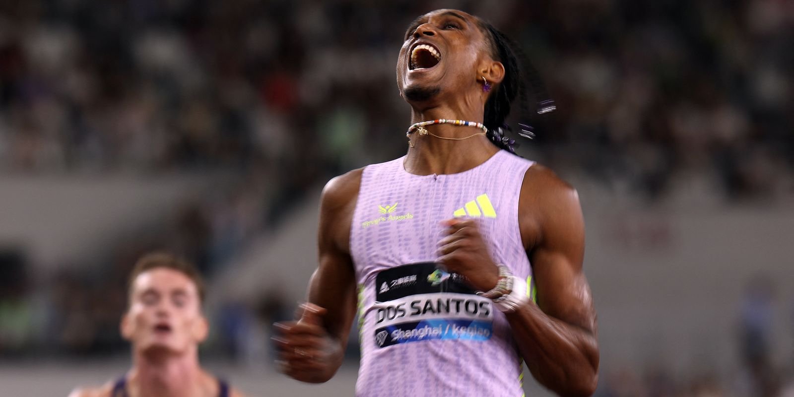 alison-dos-santos-abre-diamond-league-vencendo-recordista-mundial