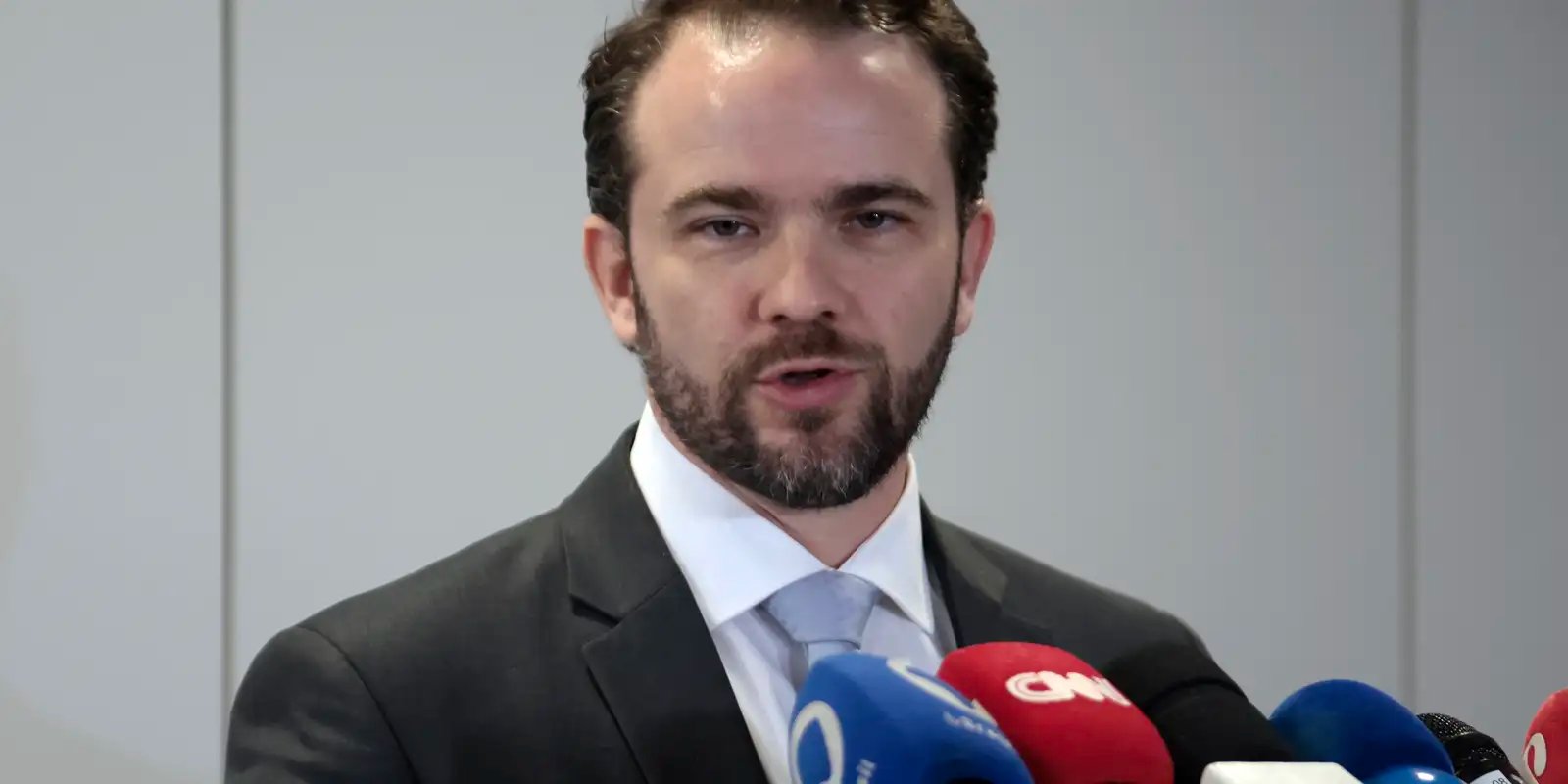 durigan-defende-taxacao-de-ultrarricos-em-agenda-do-g7