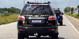 pf-combate-trafico-internacional-de-drogas-em-10-cidades-catarinenses