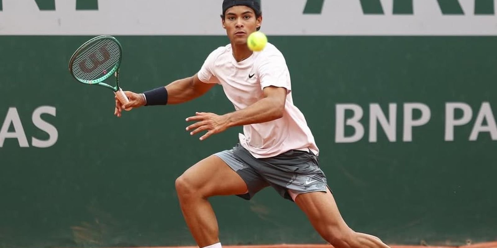 roland-garros:-luis-guto-miguel-bate-compatriota-e-vai-a-final-juvenil