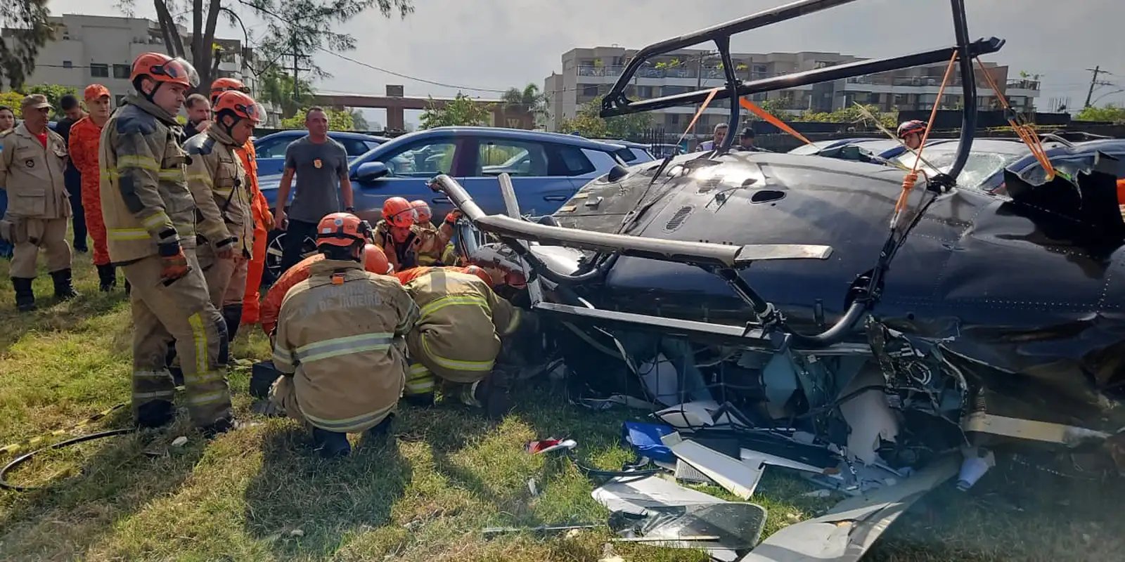 anac-investiga-se-helicoptero-que-colidiu-fazia-transporte-clandestino