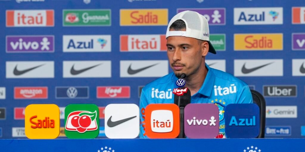 martinelli-admite-substituir-raphinha-e-ve-neymar-“querendo-muito”