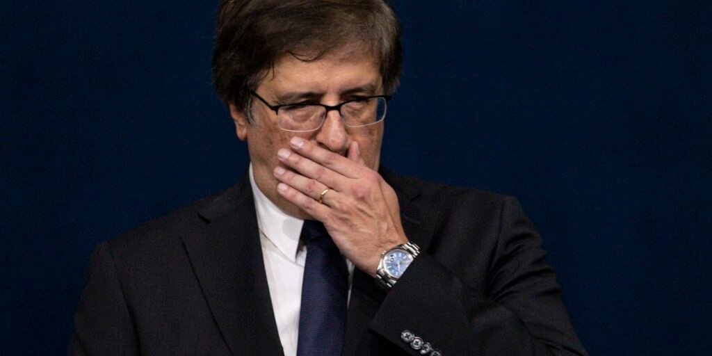 gonet-diz-que-nao-ve-falta-grave-no-caso-da-arma-de-bolsonaro 