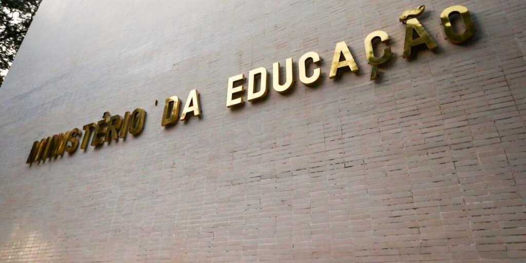governadora-do-ceara-sera-nova-secretaria-executiva-do-mec
