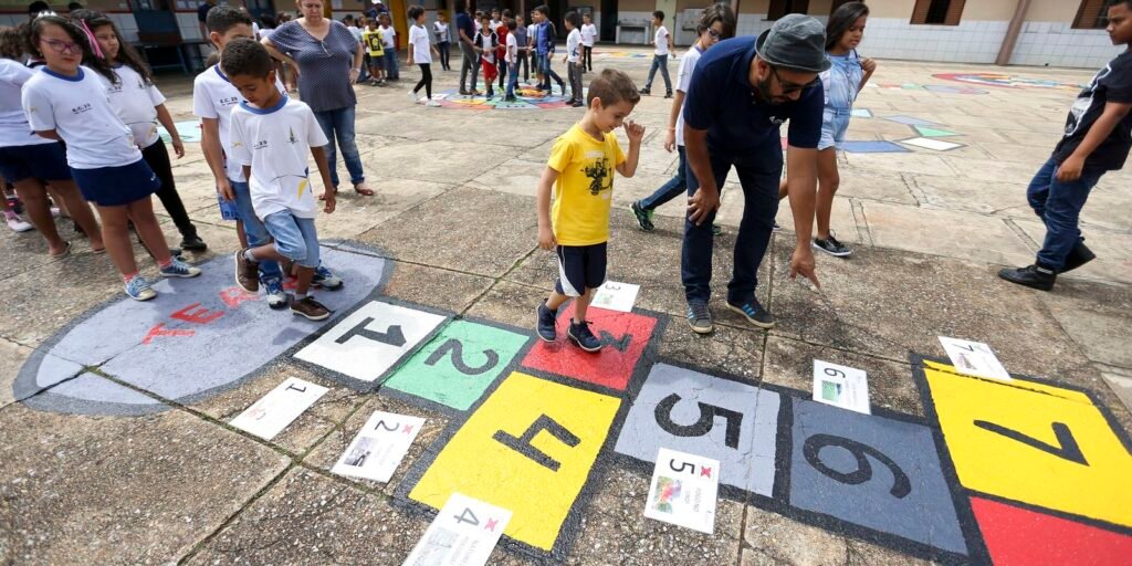 ferias-escolares-de-2027-terao-novas-datas-por-causa-da-copa-feminina