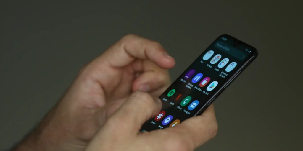 plataforma-oferece-escuta-em-saude-mental-para-jovens-no-sus-digital