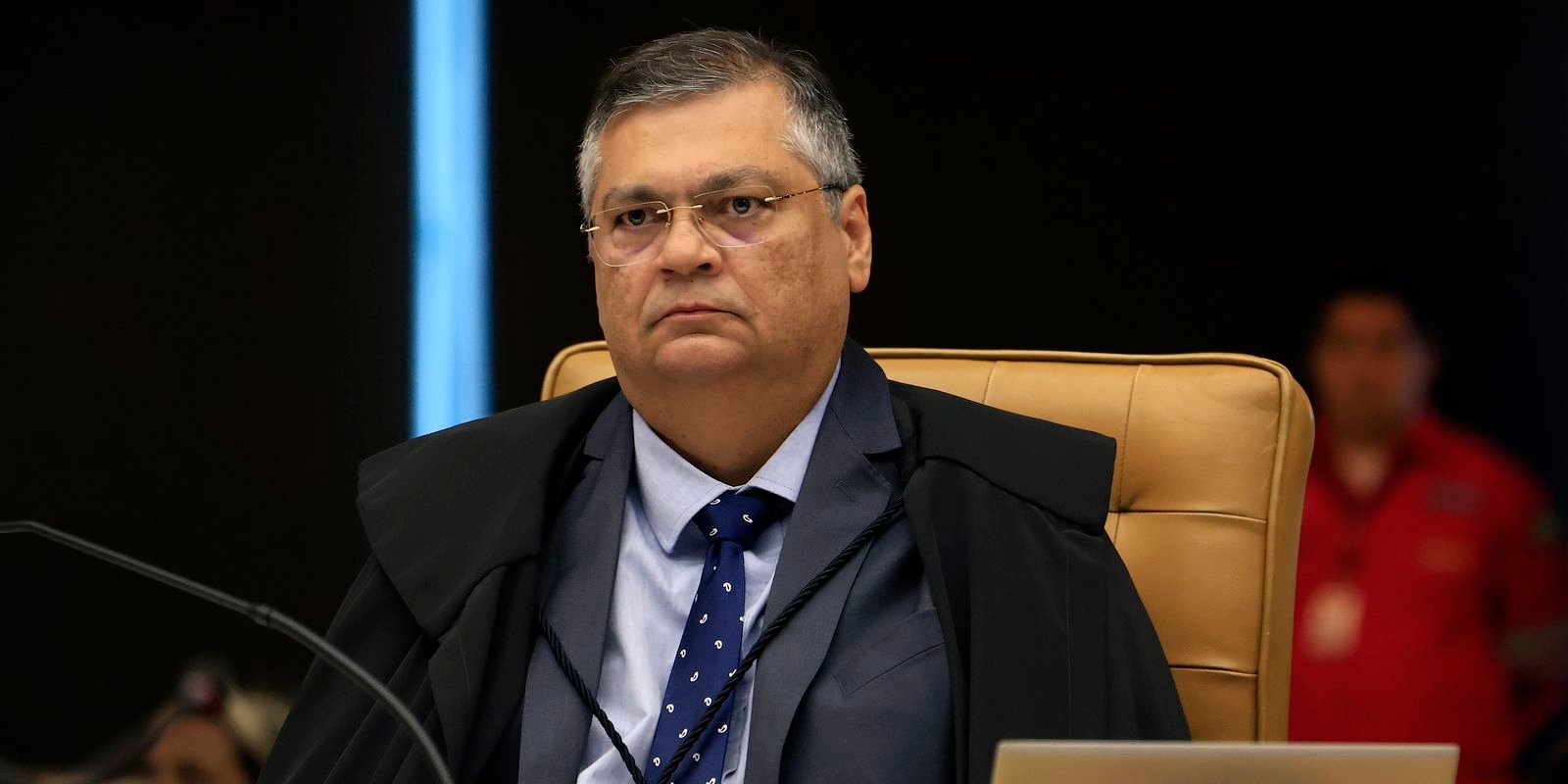 flavio-dino-autoriza-novo-inquerito-da-pf-para-investigar-lulinha