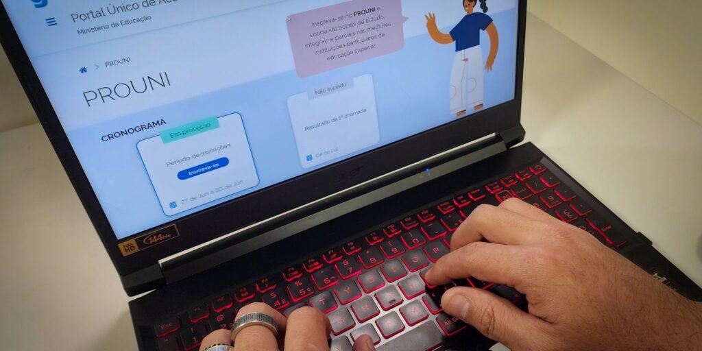 estudante-deve-comprovar-ate-hoje-informacoes-de-inscricao-no-prouni