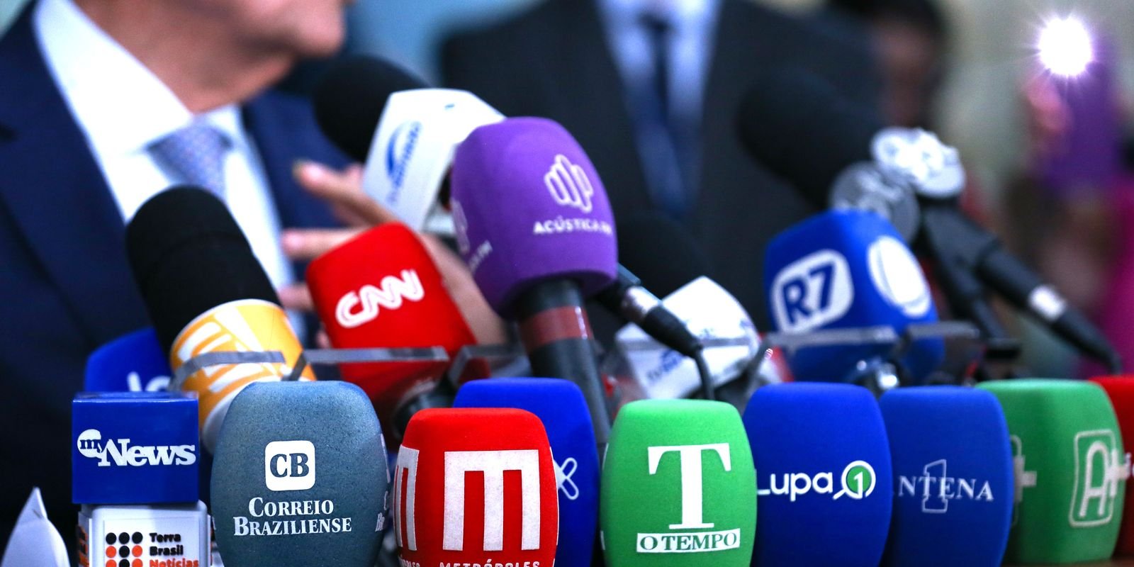 fenaj-pede-que-stf-reveja-decisao-sobre-diploma-de-jornalista