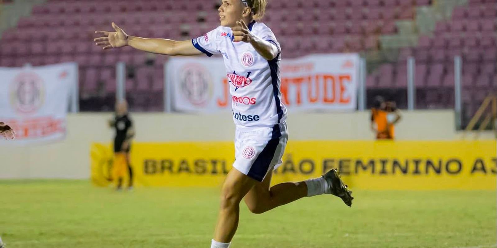 juventude-se-bate-portuguesa-ap-de-novo-e-esta-na-final-do-feminino-a3