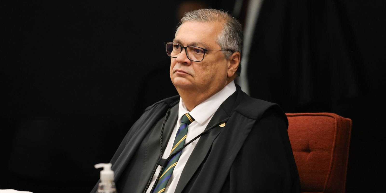 dino-autoriza-pf-a-acessar-investigacao-sobre-produtora-do-dark-horse