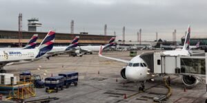 anvisa-atualiza-regras-de-seguranca-sanitaria-para-avioes-e-aeroportos
