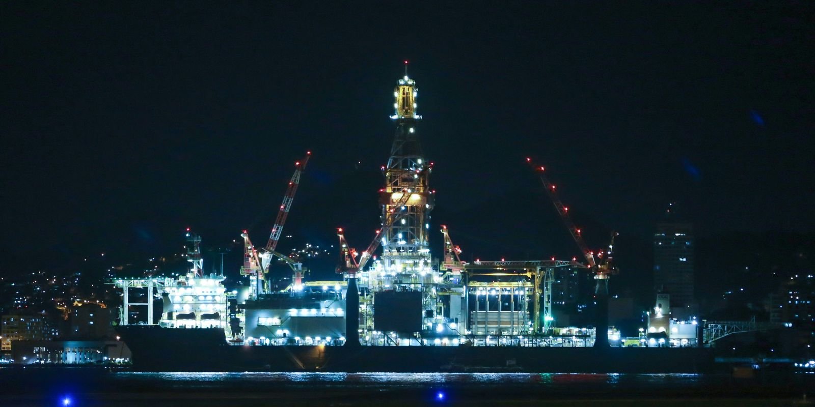 apesar-de-liminar,-camex-prorroga-imposto-sobre-exportacao-de-petroleo