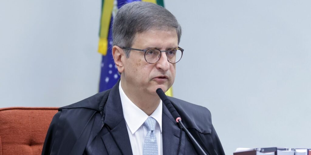 pgr-pede-anulacao-de-investigacao-sobre-conversas-de-moraes-e-vorcaro