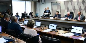 ccj-do-senado-aprova-pec-que-acaba-com-jornada-6×1
