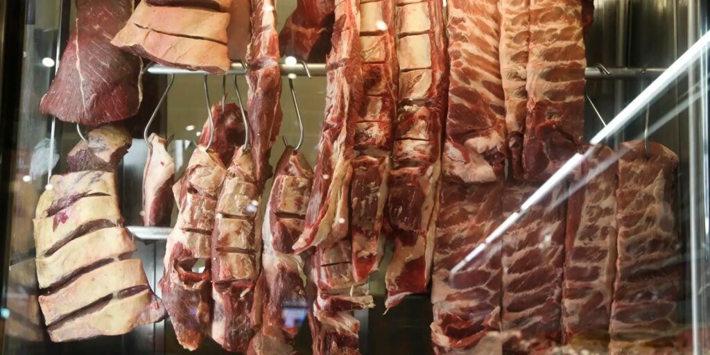 cota-chinesa-faz-exportacao-de-carne-bovina-recuar-27,1%-em-agosto