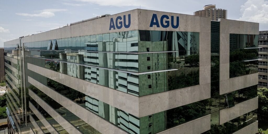 para-agu,-decisao-de-fachin-restaura-ordem-publica-e-administrativa
