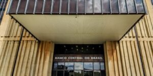 bc-reduz-juros-basicos-para-13,75%-ao-ano