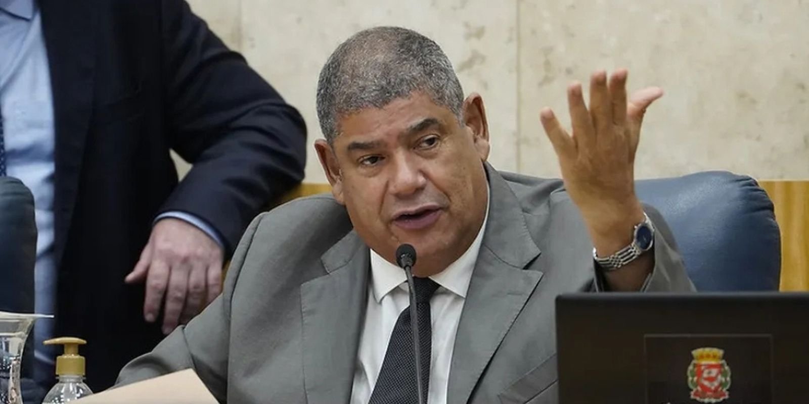 ex-vereador-milton-leite-se-entrega-a-policia-apos-operacao-contra-pcc