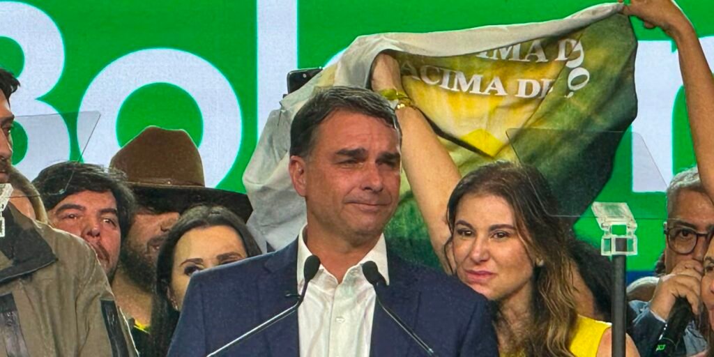 flavio-usou-jatinho-ligado-a-vorcaro-em-viagem-em-2025,-diz-revista