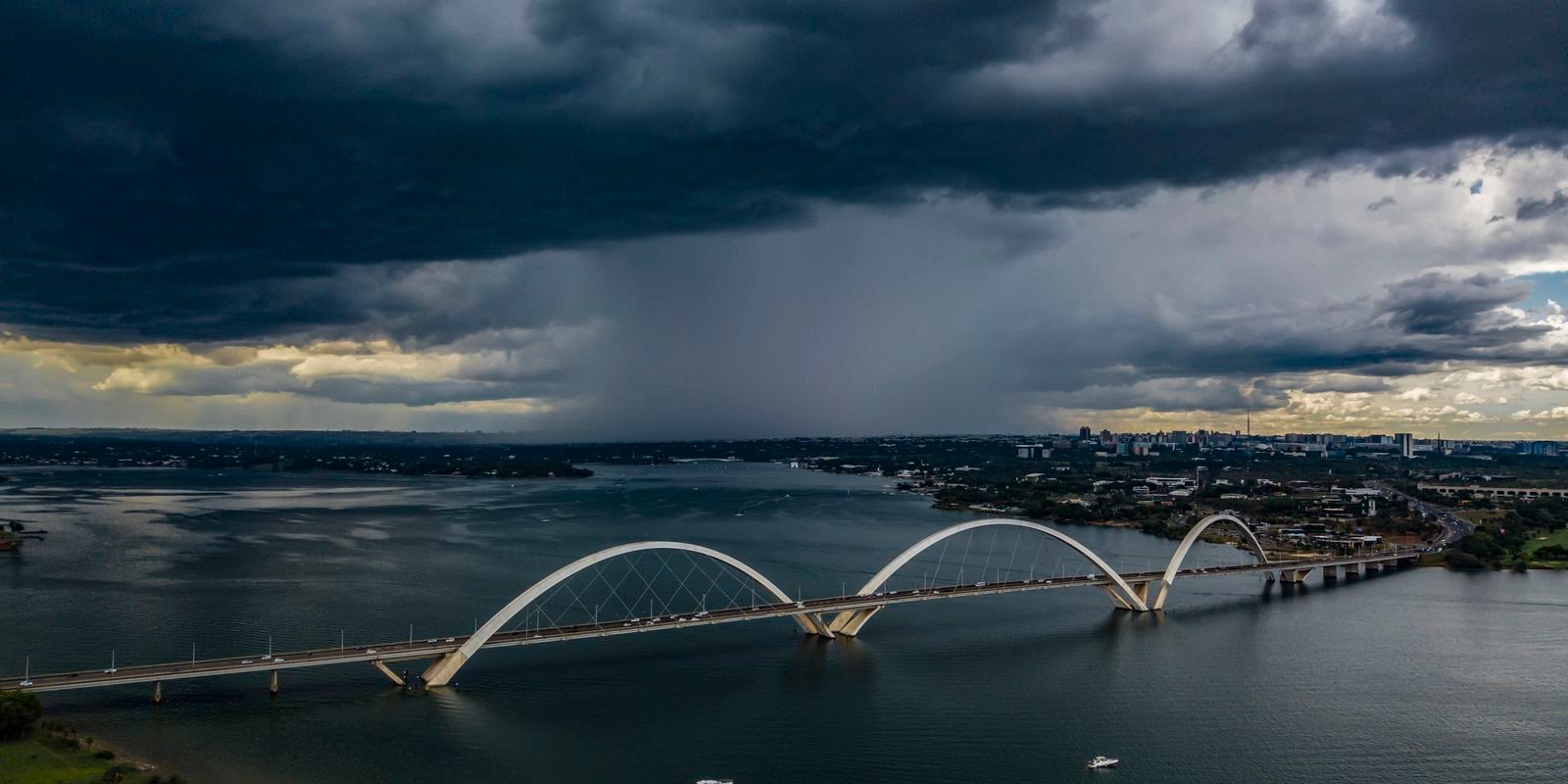primavera-chuvosa:-inmet-alerta-para-perigo-potencial-de-temporais
