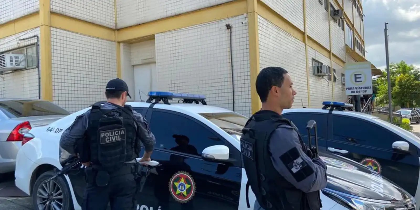 operacao-no-rj-mira-esquema-de-cooperacao-de-pms-com-comando-vermelho