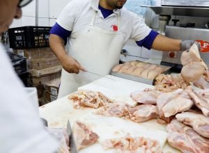 gripe-aviaria:-17-paises-suspendem-restricao-a-carne-brasileira 