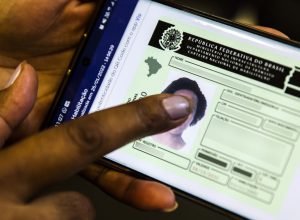 lei-que-cria-cnh-gratuita-para-populacao-de-baixa-renda-e-sancionada