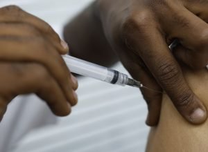 casos-de-sindrome-respiratoria-aguda-grave-estao-em-queda,-diz-fiocruz