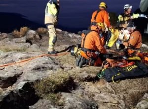 bombeiros-preparam-resgate-de-crianca-que-caiu-em-canion-no-rs