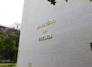 decisao-de-moraes-fara-governo-deixar-de-arrecadar-r$-450-mi-neste-ano