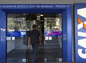 caixa-paga-bolsa-familia-a-beneficiarios-com-nis-de-final-2
