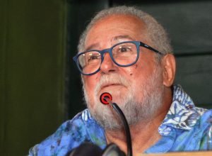 doutor-capinan:-o-letrista-inventivo-da-mpb-vai-ganhar-o-honoris-causa