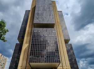 taxas-medias-de-juros-ficam-estaveis-em-junho