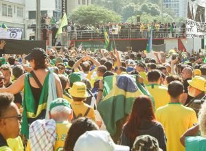 ato-em-sao-paulo-pede-anistia-a-bolsonaro