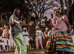 encontro-de-jongueiros-transforma-praca-tiradentes-em-quilombo-no-rio