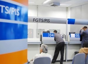 caixa-libera-abono-salarial-para-nascidos-em-novembro-e-dezembro