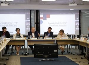 bndes-estuda-suspensao-temporaria-de-dividas-de-afetados-por-tarifaco